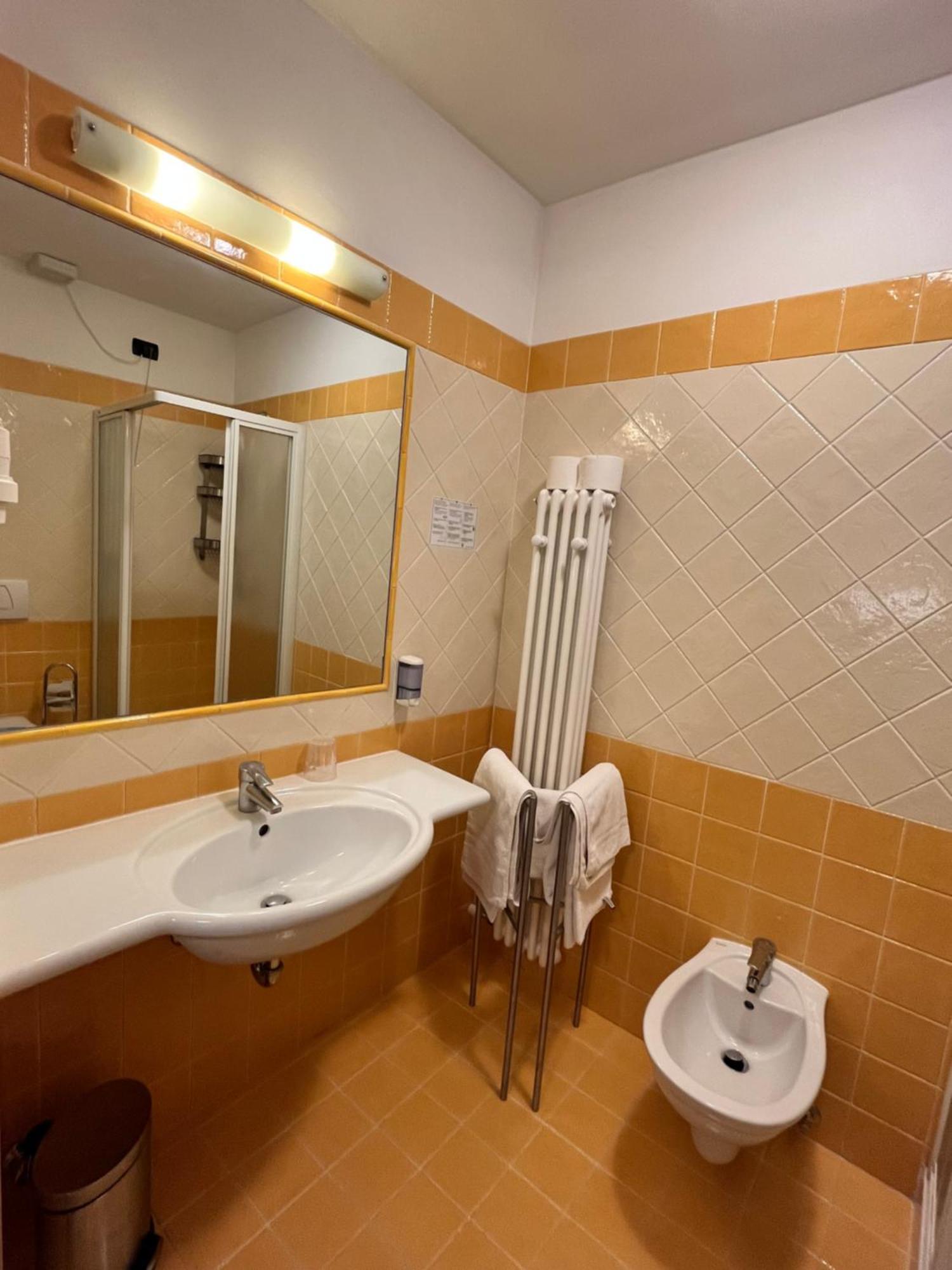 Hotel Zanella Peio Fonti Bagian luar foto