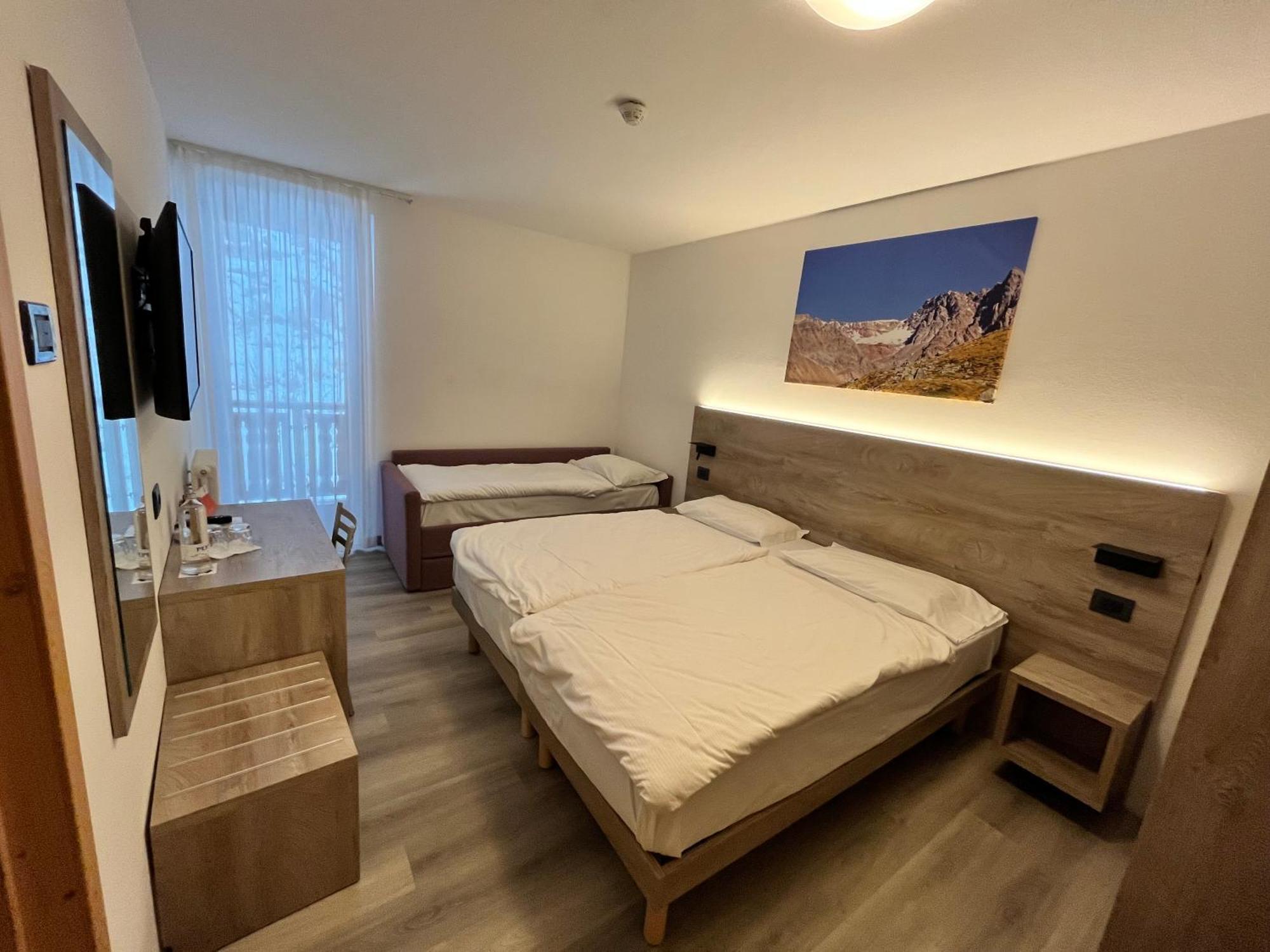 Hotel Zanella Peio Fonti Bagian luar foto